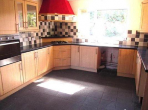 Entire 3 Bedroom Furnished Home